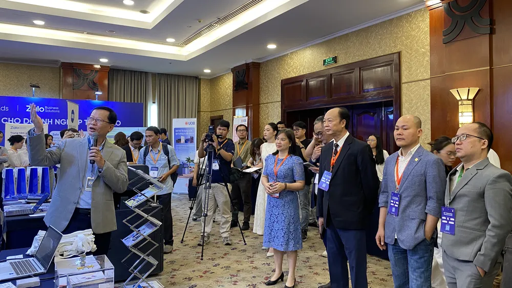 Khai mạc phiên toàn thể Hội nghị triển lãm Biztech 2026