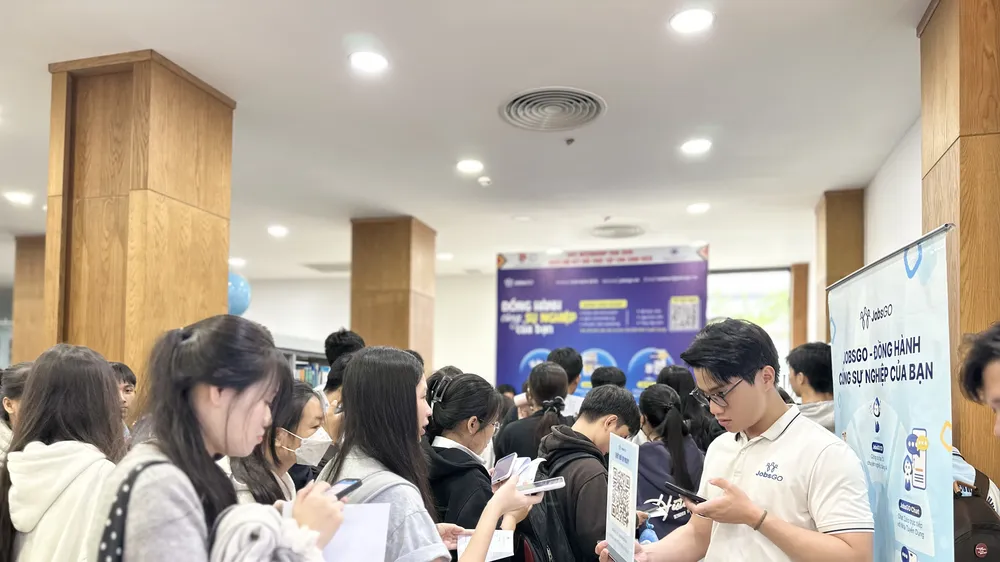 Hơn 1.000 cơ hội thực tập, việc làm cho sinh viên