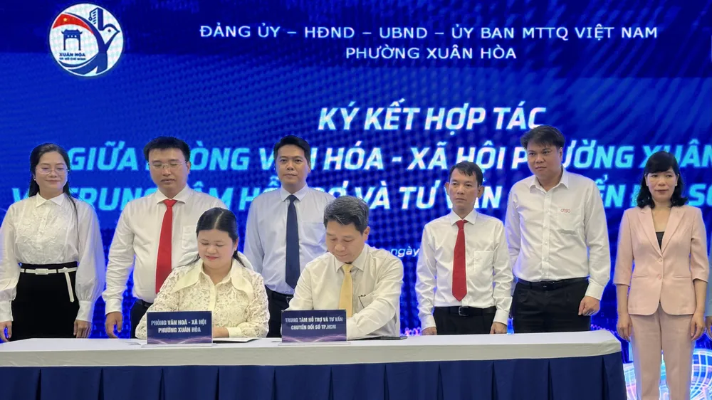 Phường Xuân Hòa đưa AI vào điều hành, phục vụ người dân