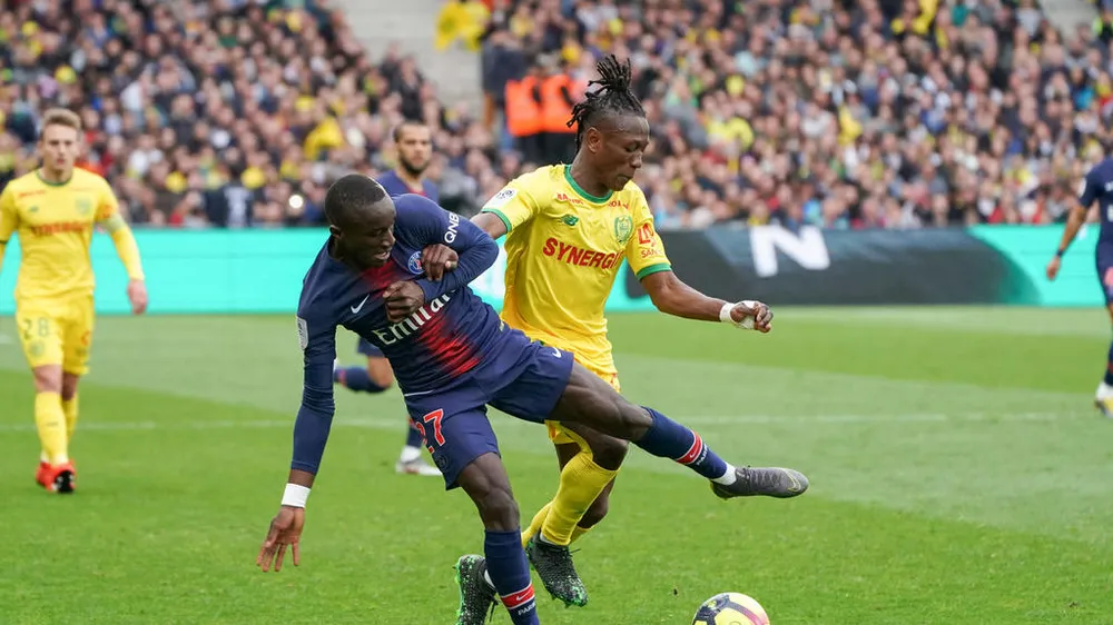 PSG trì hoãn ngày đăng quang, Tuchel phạm sai lầm