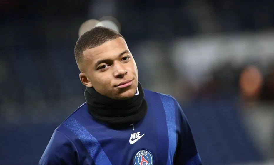 Chấn thương bắt đầu ám ảnh Kylian Mbappe