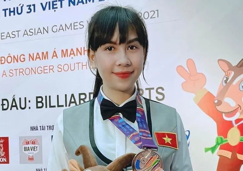 Cơ thủ Bích Trâm quyết định xin nghỉ tập luyện thi đấu billiards thành tích cao với đơn vị chủ quản TPHCM để dành thời gian cho việc cá nhân. Ảnh: BÍCH TRÂM