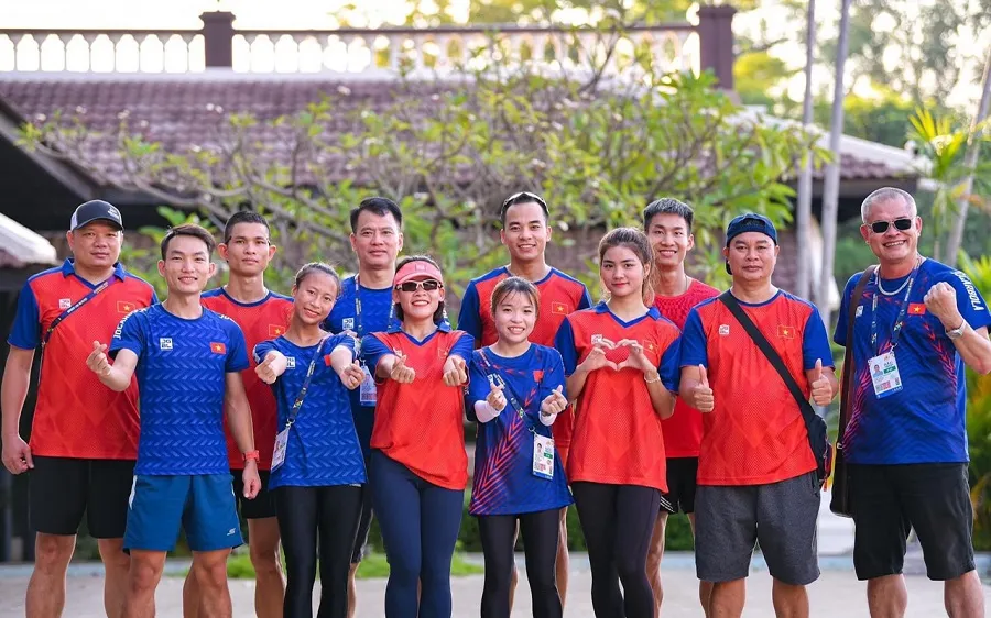 Các tuyển thủ sẽ nỗ lực thi đấu dù thời tiết lúc này là khá nóng. Ảnh: ĐKVN