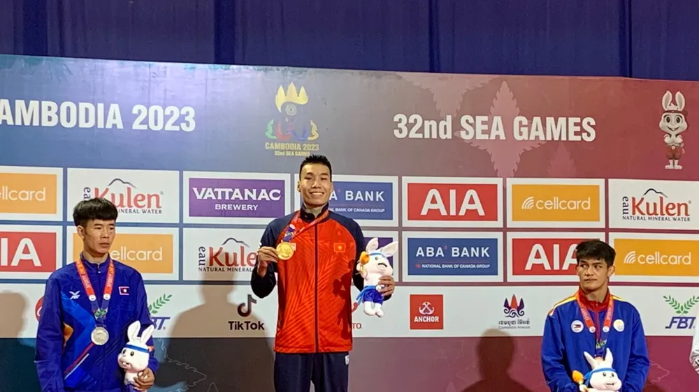 Nguyễn Xuân Phương có tấm HCV tại SEA Games 32. Ảnh: MINH MINH