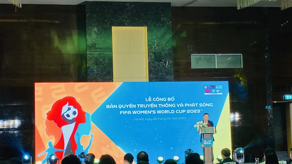 Chủ tịch Liên đoàn bóng đá Việt Nam - ông Trần Quốc Tuấn đã phát biểu trong buổi công bố bản quyền truyền hình giải bóng đá nữ vô địch thế giới tại Việt Nam. Ảnh: MINH MINH 