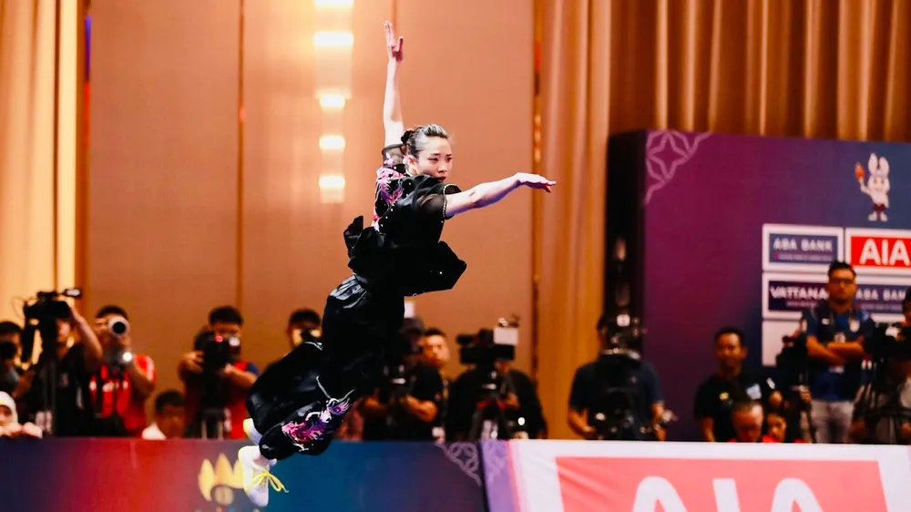 Dương Thúy Vi là một trong những gương mặt nhiều kinh nghiệm nhất của đội wushu Việt Nam hiện tại. Ảnh: DŨNG PHƯƠNG