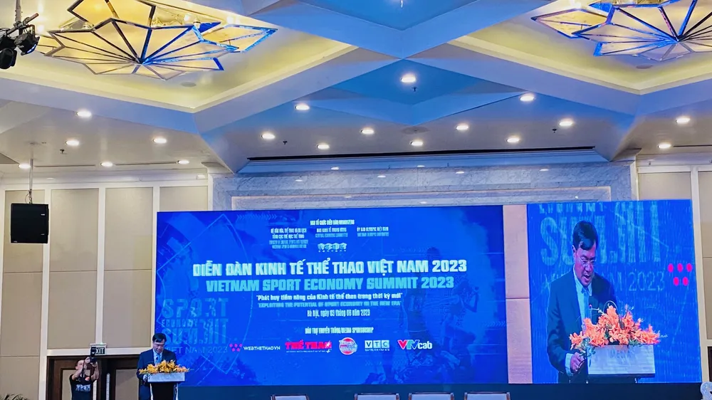Tổng cục trưởng Tổng cục TDTT - ông Đặng Hà Việt phát biểu tại Diễn đàn. Ảnh: MINH MINH