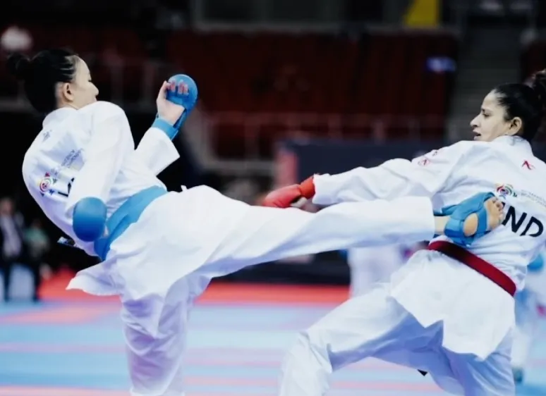 Mỹ Tâm (xanh) đã dự trận tranh HCĐ nhưng cô không thành công và thua đầy tiếc nuối. Ảnh: WKF