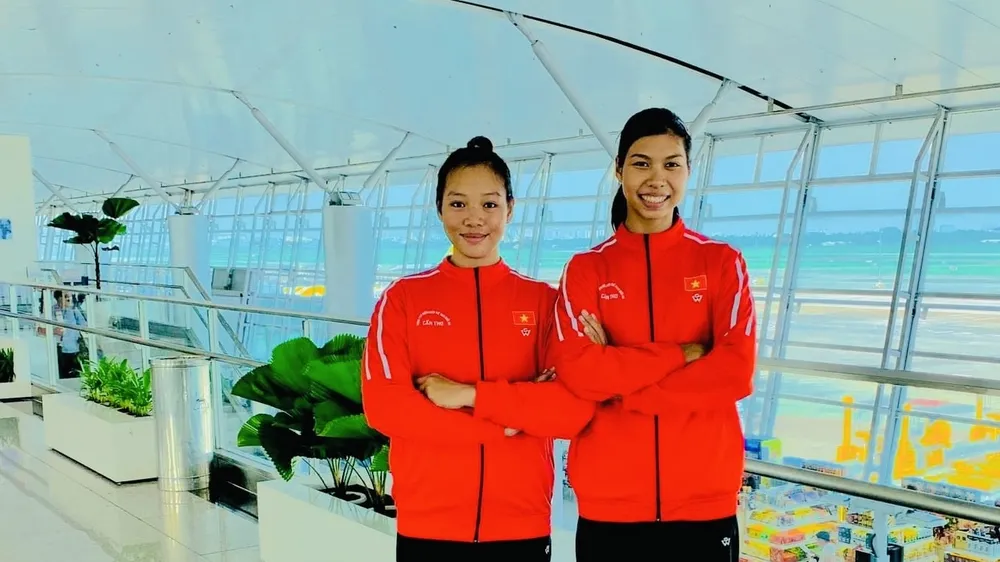 Cầu thủ bóng chuyền bãi biển nữ Việt Nam dự giải U21 thế giới năm nay. Ảnh: VFV