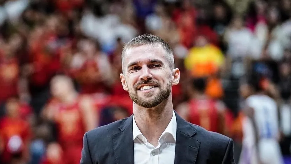 HLV Matt Van Pelt kết thúc công việc tại Saigon Heat để chuyển tới Australia làm việc. Ảnh: VBA