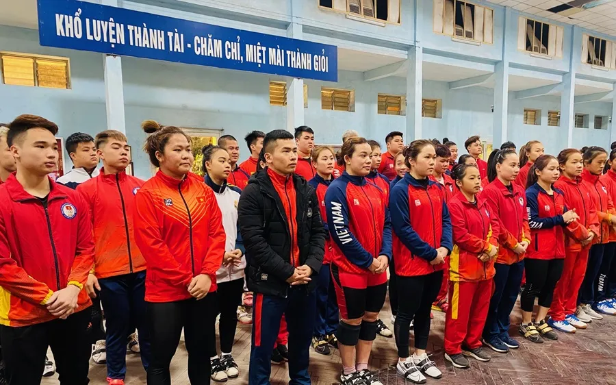 Cử tạ là một trong những môn trọng điểm của thể thao Việt Nam cần được sự đầu tư để tìm ra những lực sỹ tốt nhất tranh huy chương ASIAD và Olympic. Ảnh: MINH MINH