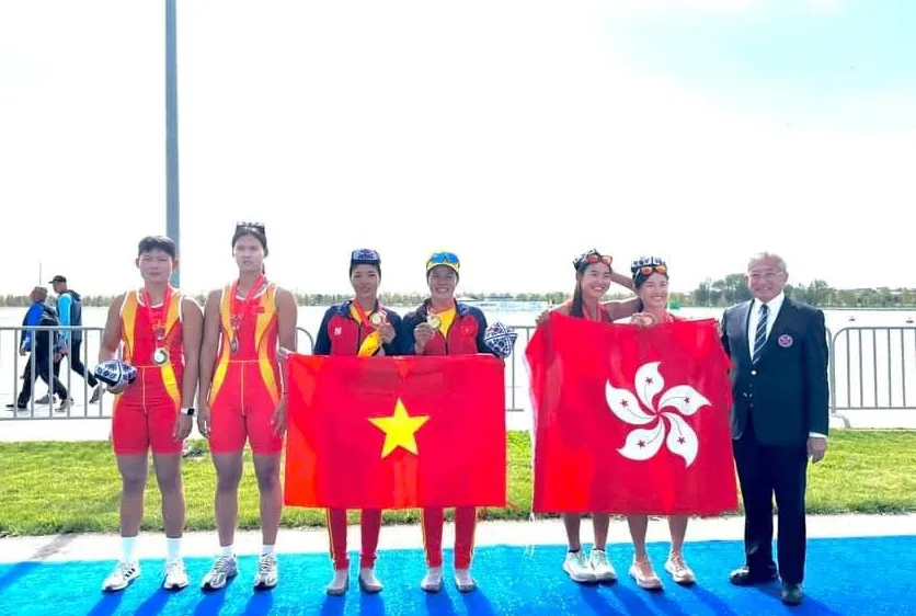 2 tuyển thủ Phạm Thị Huệ, Đinh Thị Hảo giành HCV tại giải vô địch châu Á 2024. Ảnh: T.HẢO