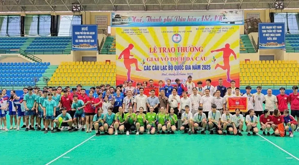 Các VĐV đã kết thúc giải đấu với nhiều trận hấp dẫn. Ảnh: MẠC XUÂN