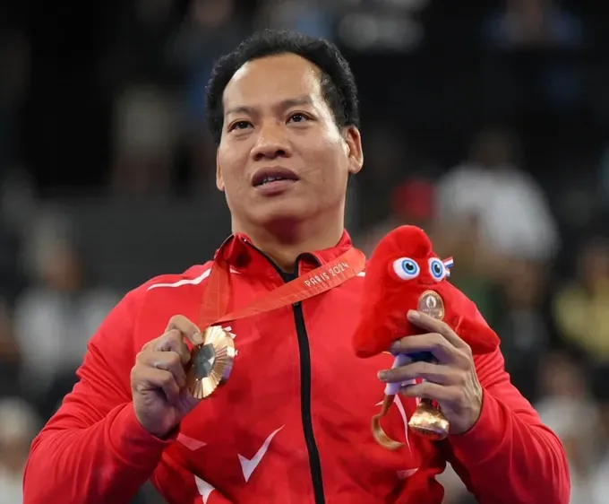 Lực sĩ thể thao người khuyết tật Lê Văn Công, Ảnh: PARALYMPIC