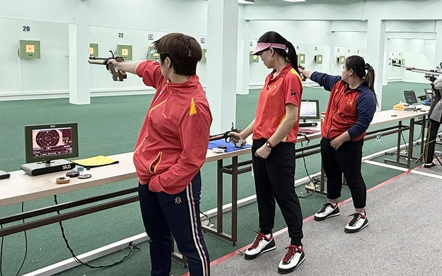 VĐV quan trọng của đội tuyển bắn súng Việt Nam chuẩn bị cho SEA Games 33-2025 đã được xác định. Ảnh: MINH CHIẾN
