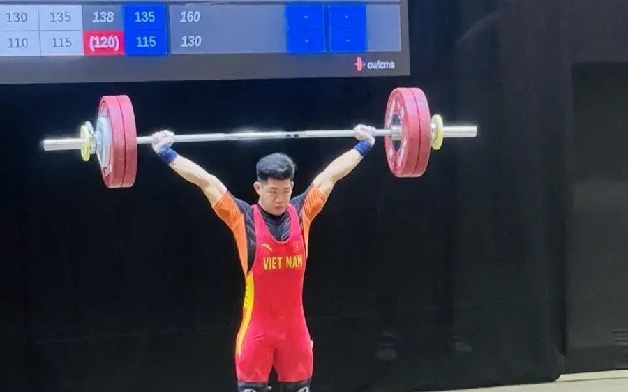 Tuyển thủ Trần Minh Trí là một trong những gương mặt quan trọng được cử tạ Việt Nam cử tập huấn tại Trung Quốc. Ảnh: NGUYỄN HUY