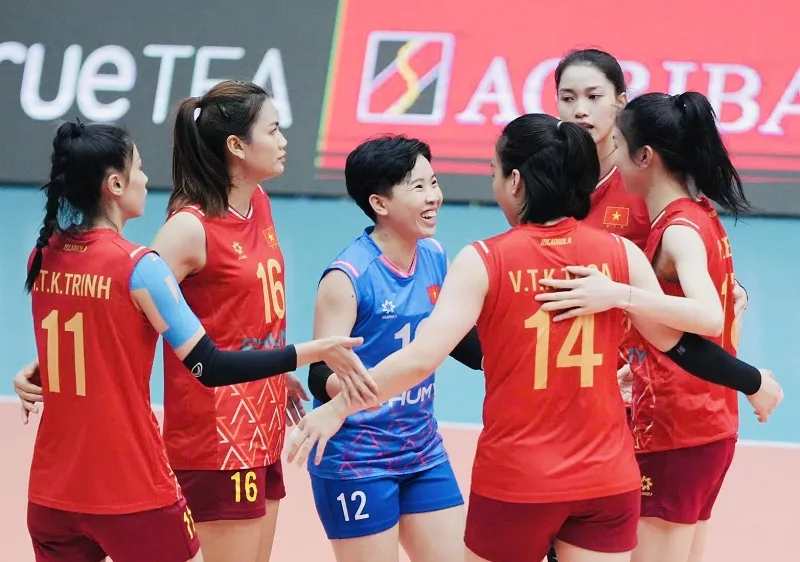 Đội tuyển bóng chuyền nữ Việt Nam sẽ bắt đầu tập huấn từ ngày 25-10. Ảnh: VFV