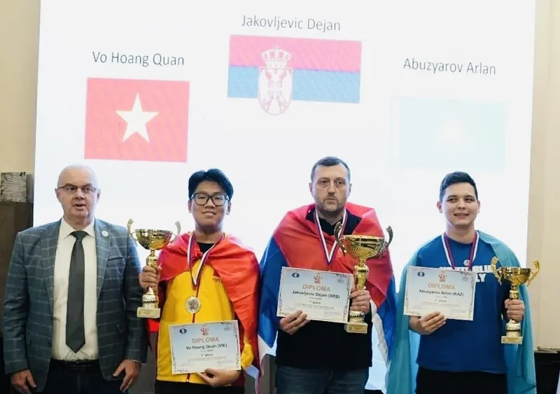 Kỳ thủ Võ Hoàng Quân giành ngôi á quân tại giải đấu ở Serbia. Ảnh: VINH BÙI