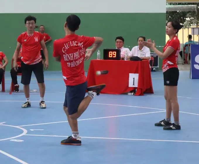 VĐV đá cầu cả nước sẽ tiếp tục tham dự giải vô địch đá cầu nghệ thuật 2025 tại TPHCM. Ảnh: THANH TÙNG