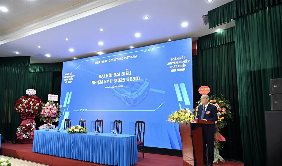 Ông Vương Bích Thắng là chủ tịch Hiệp hội ô tô thể thao Việt Nam khóa 2. Ảnh: Hiệp hội ô tô thể thao VN