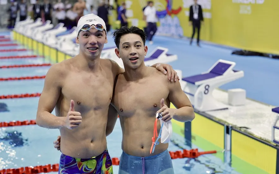 Huy Hoàng và Tuấn Anh là 2 kình ngư có kết quả huy chương nội dung 1.500m tự do tại SEA Games 33-2025. Ảnh: DŨNG PHƯƠNG