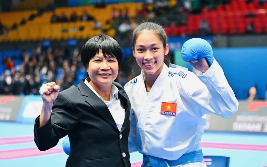 HLV Phạm Hồng Hà chính thức huấn luyện đội tuyển karate Việt Nam năm 2026. Ảnh: AKF