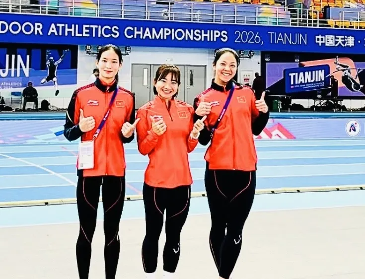 Các tuyển thủ điền kinh Việt Nam tại giải vô địch trong nhà châu Á 2026. Ảnh: MỸ HẠNH