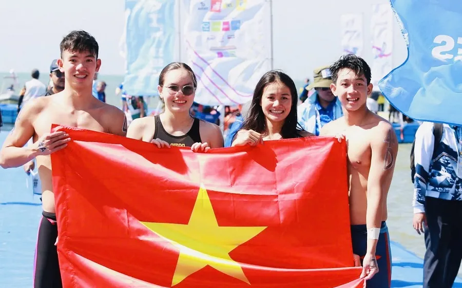Các gương mặt của đội bơi mặt nước mở Việt Nam sẽ là thành viên tham dự Đại hội thể thao bãi biển châu Á 2026. Ảnh: DŨNG PHƯƠNG
