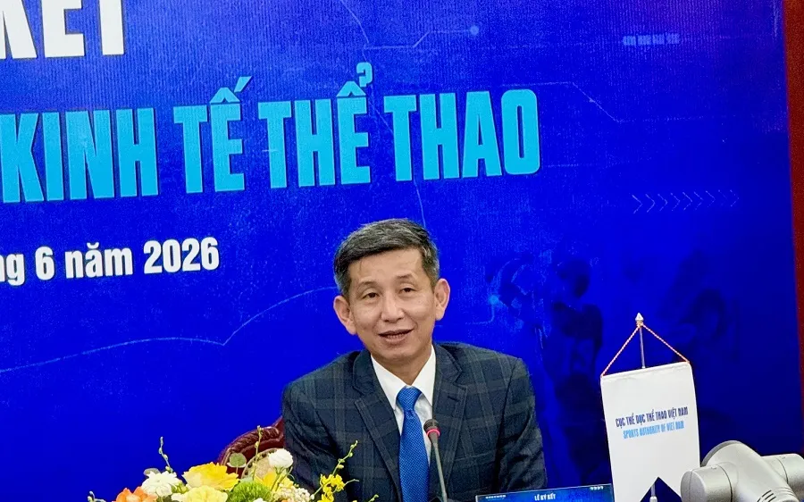Cục trưởng Nguyễn Danh Hoàng Việt cho biết ngành thể thao đang xây dựng Đề án phát triển Kinh tế thể thao Việt Nam. Ảnh: MINH CHIẾN