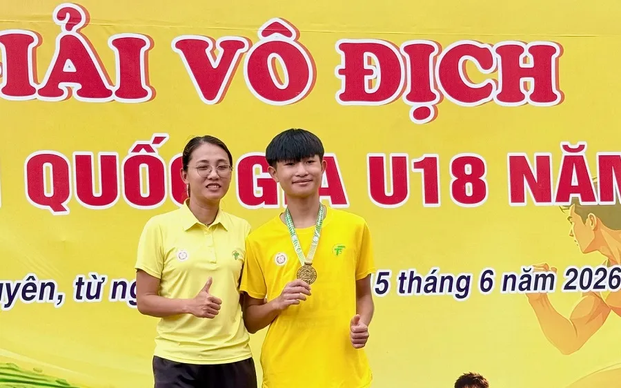 VĐV điền kinh TPHCM đã có tấm HCV nhảy cao nam tại giải năm nay. Ảnh: MINH CHIẾN