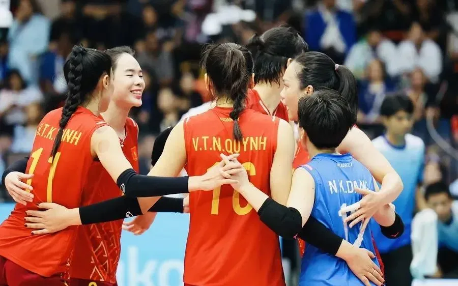 Đội tuyển bóng chuyền nữ Việt Nam đang giữ ngôi á quân giải VTV Cup. Ảnh: DŨNG PHƯƠNG