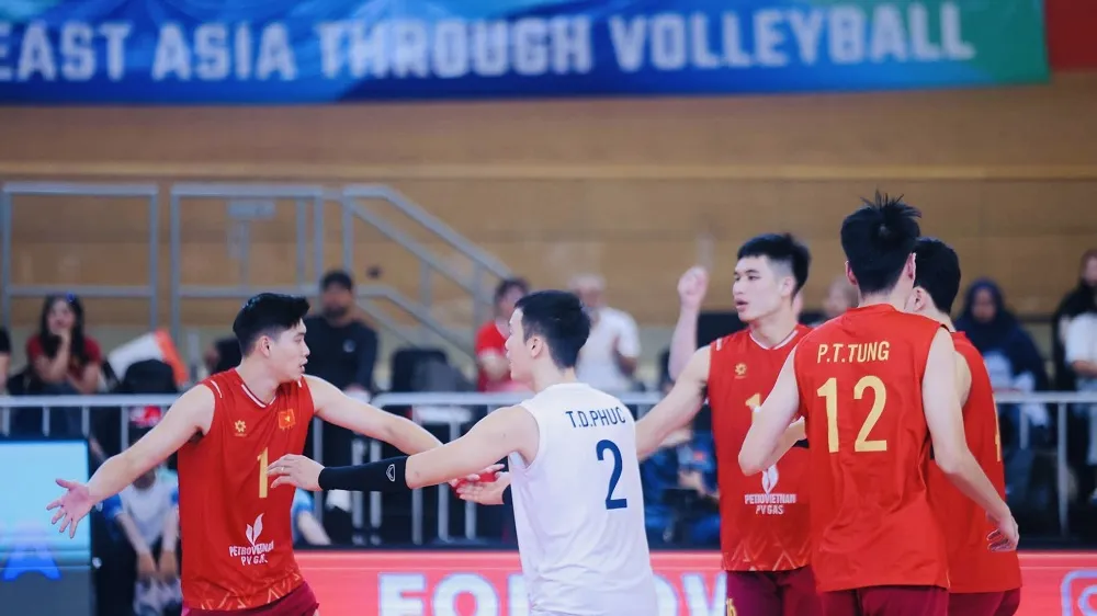 Đội tuyển bóng chuyền nam Việt Nam sẽ thi đấu bán kết ngày 25-7. Ảnh: SAVA