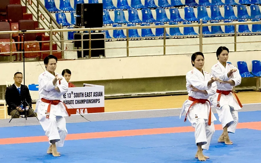 VĐV kata nữ của đội tuyển karate Việt Nam sẽ sang Nhật Bản tâp huấn từ ngày 14-8. Ảnh: MINH CHIẾN