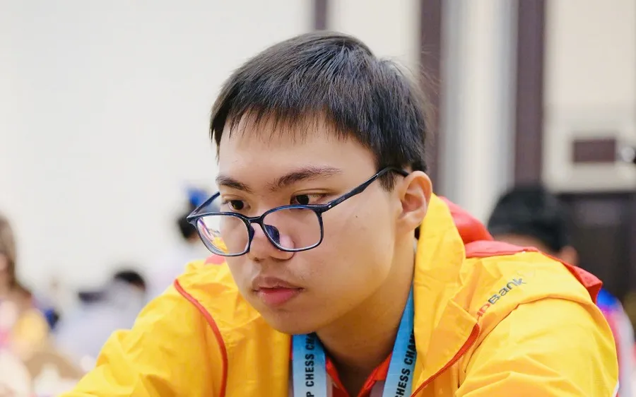 Kỳ thủ Nguyễn Quốc Hy đã đóng góp HCV cho cờ vua trẻ Việt Nam tại giải đấu. Ảnh: MINH MINH