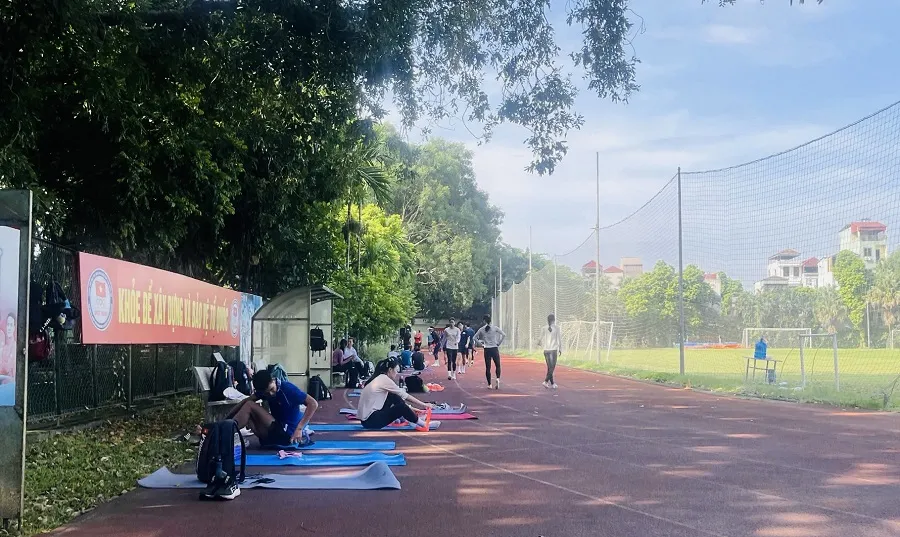 Tuyển thủ điền kinh vẫn tập luyện bình thường trong thời điểm hiện tại. Ảnh: MINH CHIẾN