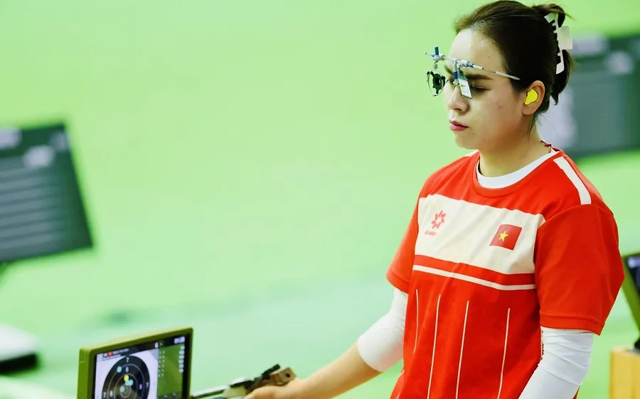 Xạ thủ Trịnh Thu Vinh đang có hạng 22 thế giới nội dung 10m súng ngắn hơi nữ. Ảnh: DŨNG PHƯƠNG