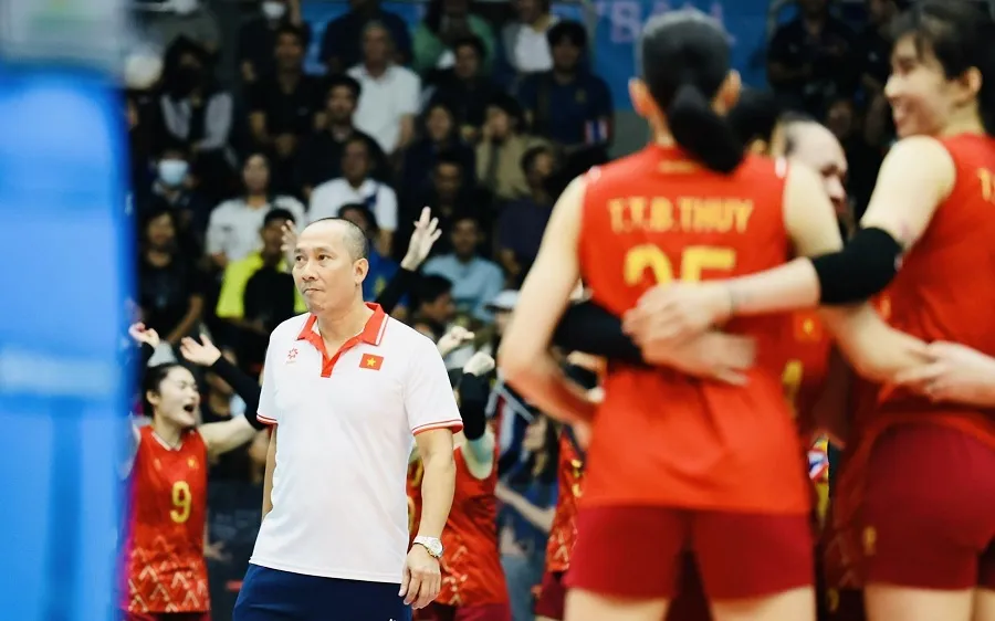 HLV Nguyễn Tuấn Kiệt là người chịu áp lực chính về chuyên môn ở ASIAD 20 sắp tới. Ảnh: DŨNG PHƯƠNG