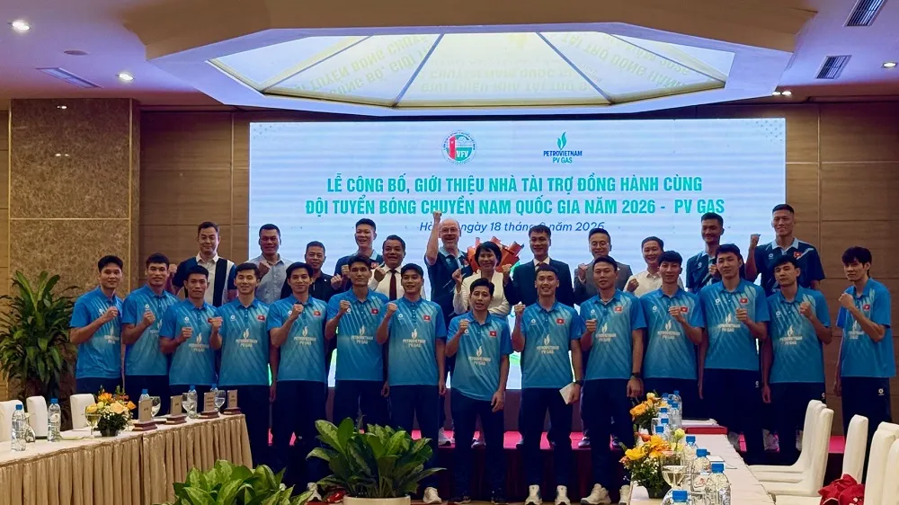 Đội tuyển bóng chuyền nam Việt Nam có thêm nguồn lực động viên trước khi tham dự ASIAD 20. Ảnh: MINH CHIẾN