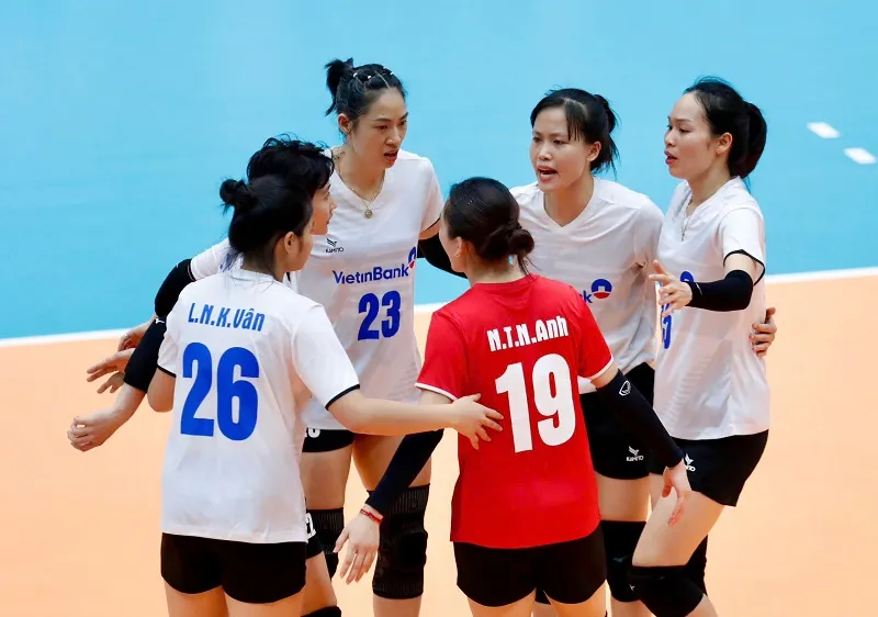 Đội Ngân hàng Công Thương bất ngờ bổ sung thêm ngoại binh Thái Lan trước giờ khai cuộc vòng 2. Ảnh: DŨNG PHƯƠNG