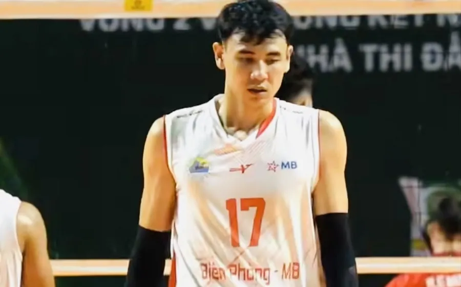 Chủ công Nguyễn Ngọc Thuân chơi xuất sắc tại trận đấu trước đội TPHCM. Ảnh: VFV