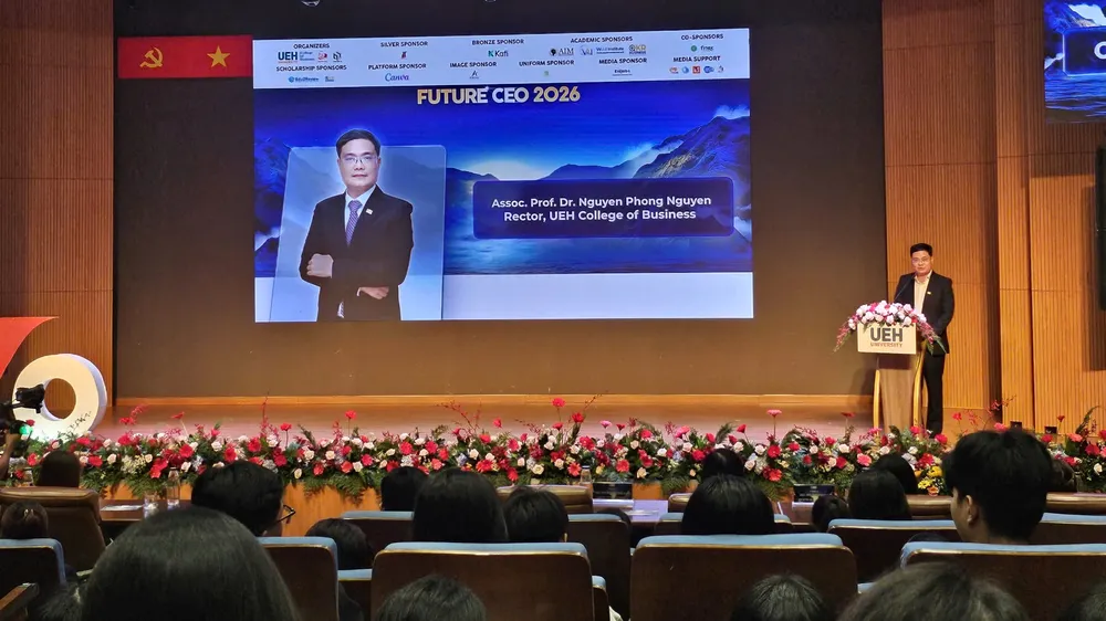 PGS.TS Nguyễn Phong Nguyên – Hiệu trưởng Trường Kinh doanh UEH, phát biểu phát động cuộc thi.