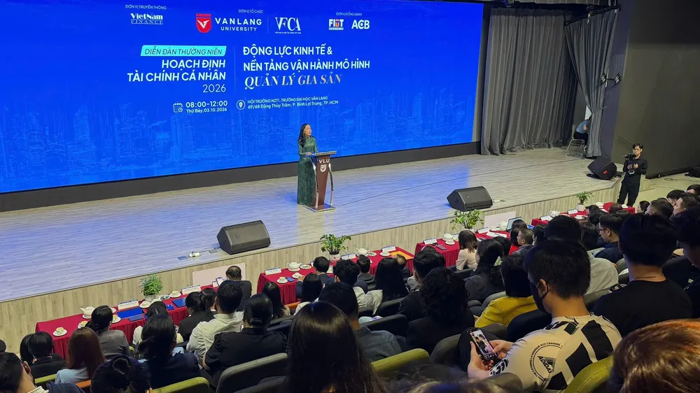 Đào tạo nhân lực tư vấn tài chính gắn với trách nhiệm xã hội