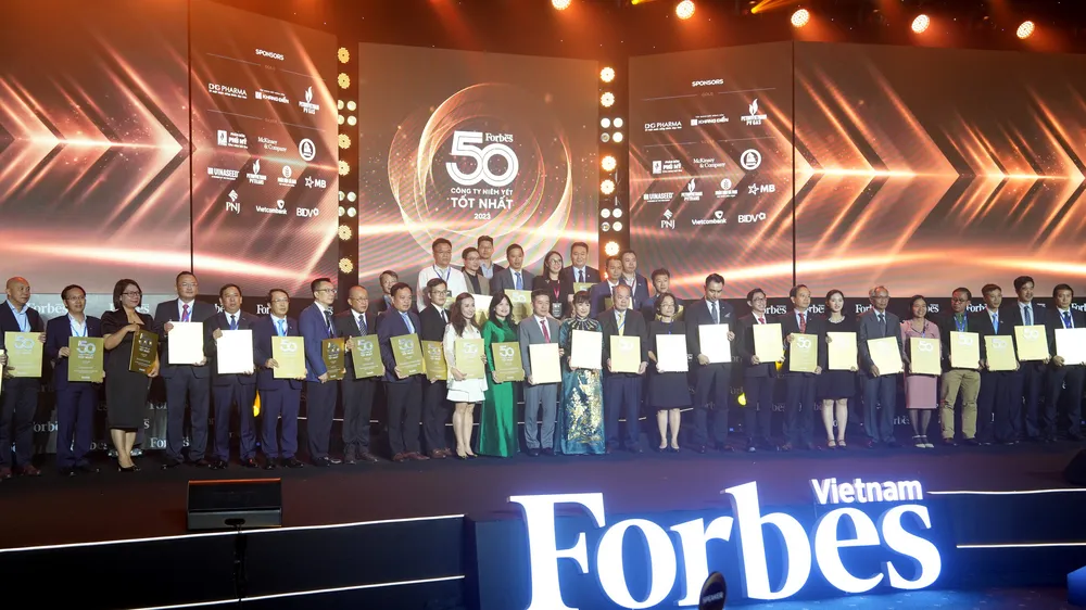 PV GAS 12 năm liên tiếp vào “Danh sách 50 công ty niêm yết tốt nhất” do Forbes Việt Nam bình chọn