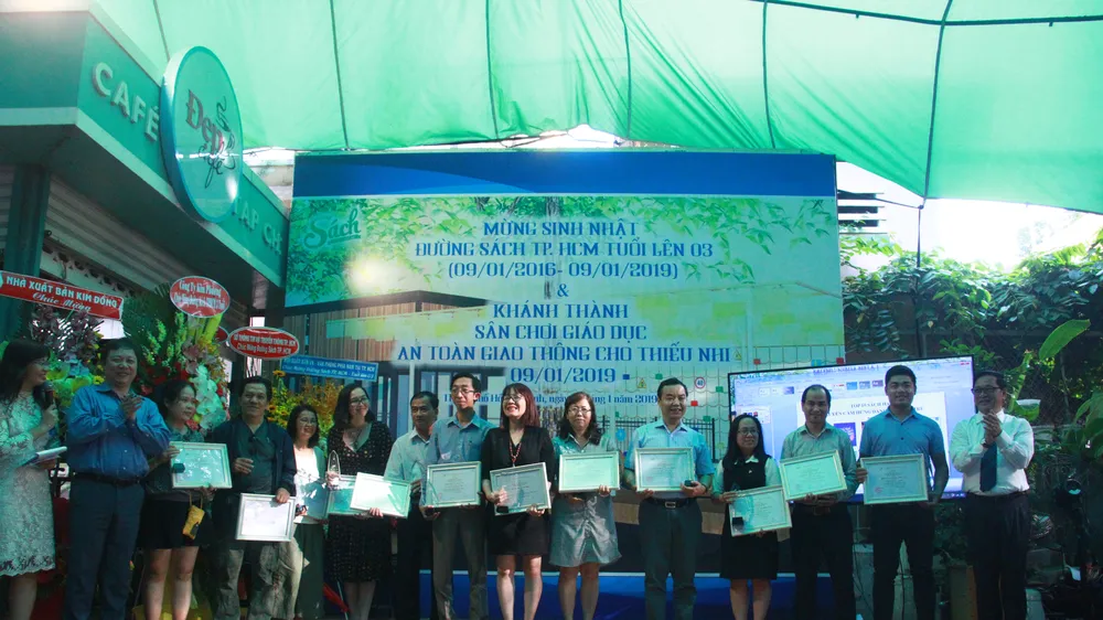 Đường sách TP Hồ Chí Minh mừng đón tuổi lên 3