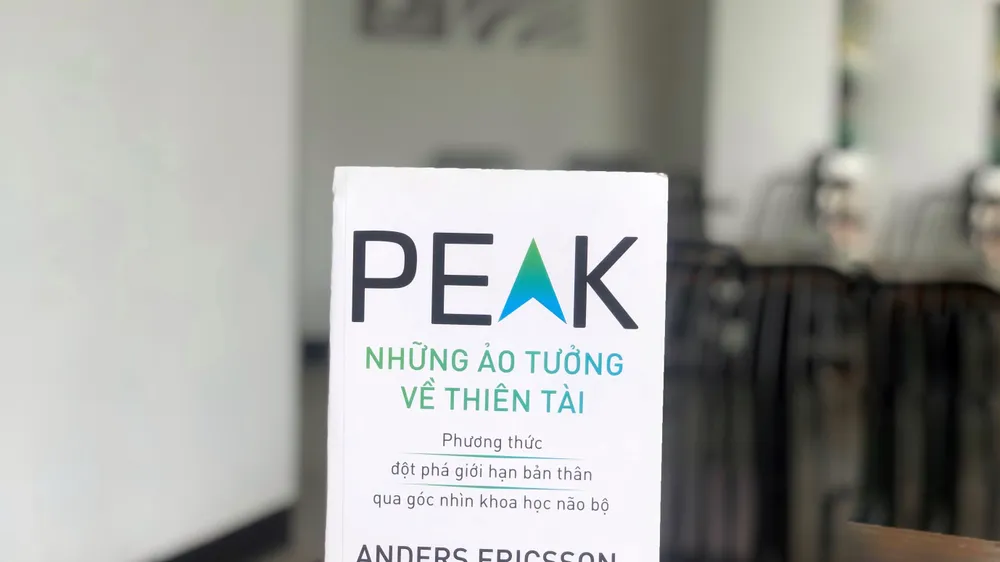 “Peak - Những ảo tưởng về thiên tài”: Một cách nhìn khác về thiên tài 