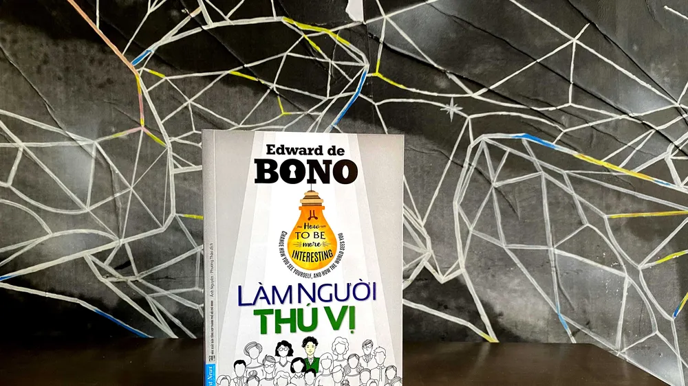Làm người thú vị dễ hay khó?