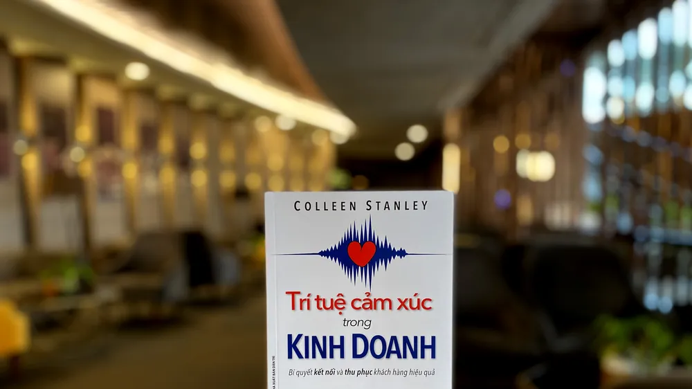 “Trí tuệ cảm xúc trong kinh doanh”: Bí quyết kết nối và thu phục khách hàng 