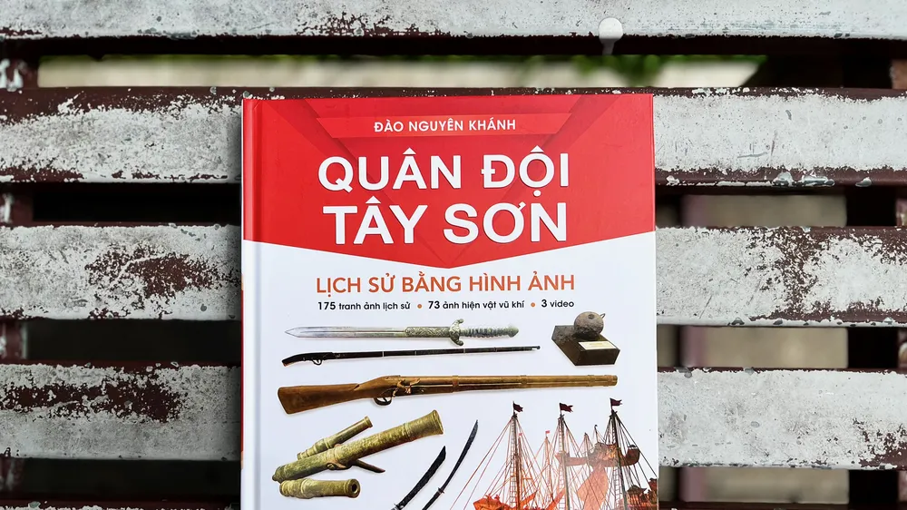 Tác giả 8X ra mắt sách về quân đội Tây Sơn