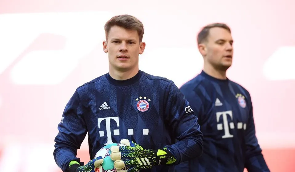 Nubel không thể sớm tiếp quản khung gỗ Bayern từ tay Neuer
