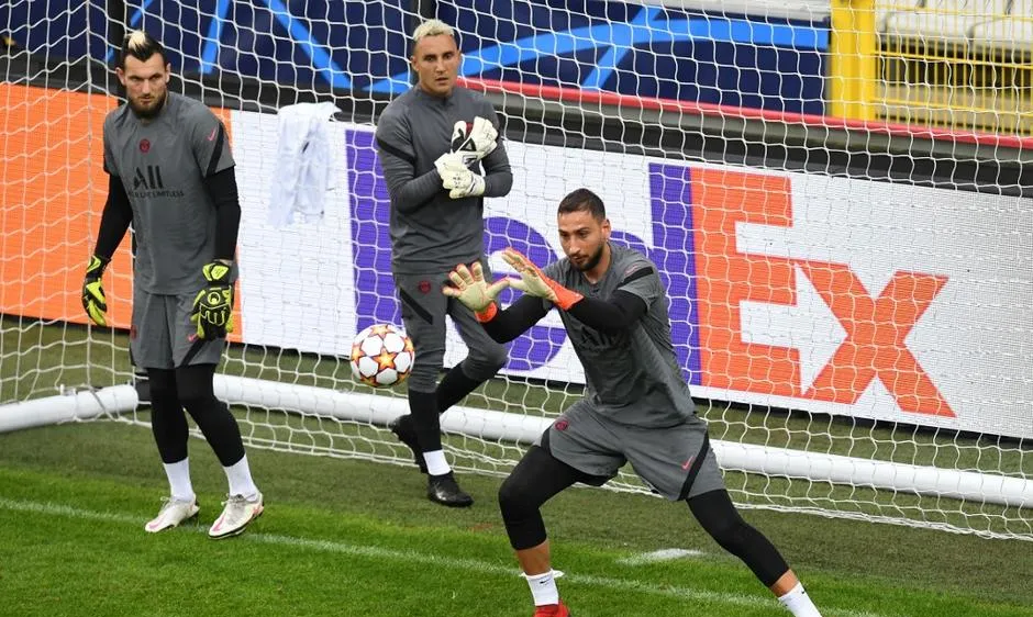 Dàn thủ môn của PSG: Donnarumma, Navas và Letellier
